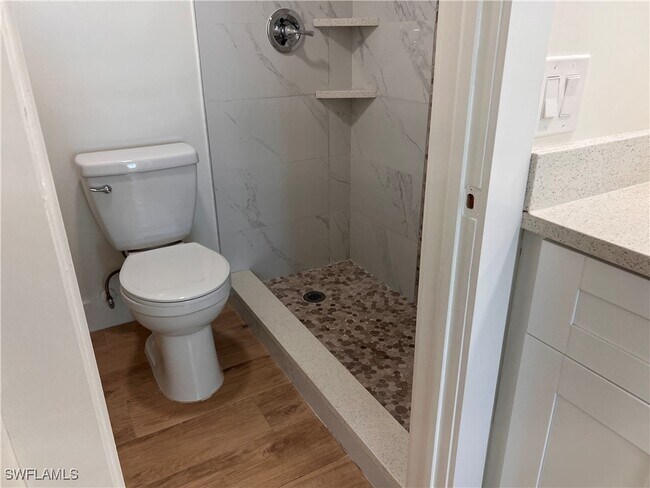 Building Photo - 123 Palm Dr Unit 2861