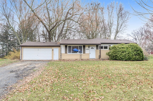 Photo - 1265 Westwood Dr House