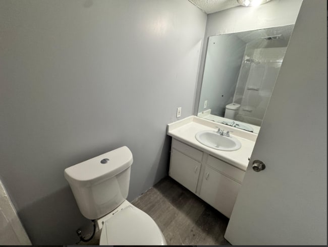 Photo - 225 W McDowell Rd Unit A4