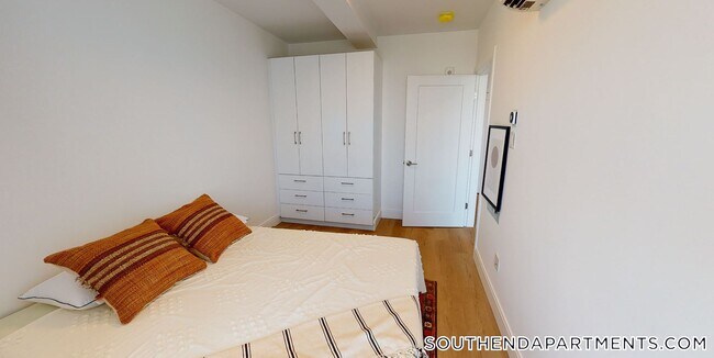 Photo - 1 Newcomb St Unit 605