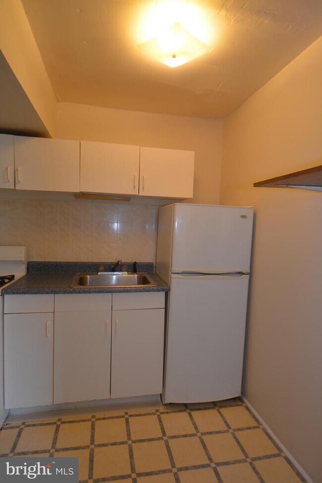 Photo - 23 S Delaware St Unit 2