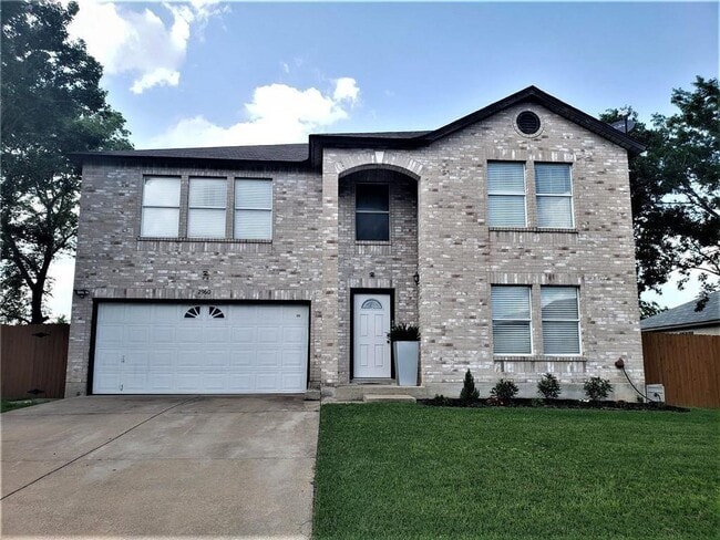 Building Photo - 2960 Donnell Dr