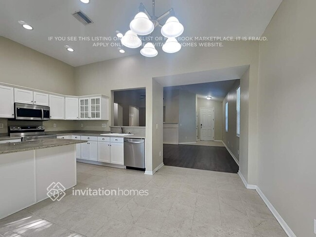 Photo - 7118 Bridgeview Dr