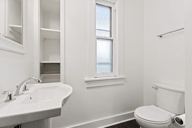 Photo - 914 Lake Ave Unit 914 Lake Ave