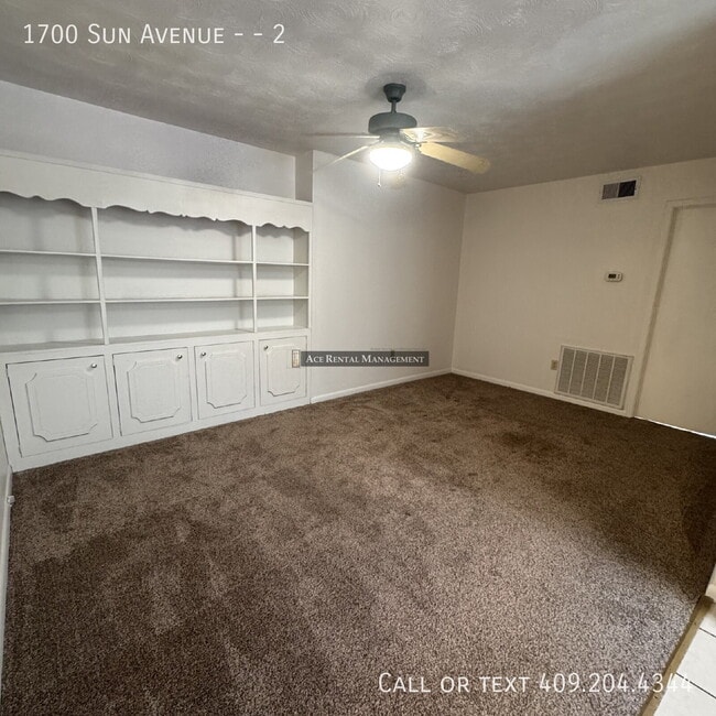 1700 Sun Ave Unit 2