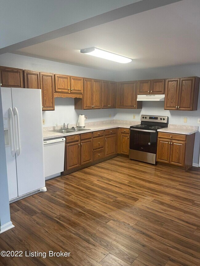 Photo - 6300 Camden Ct
