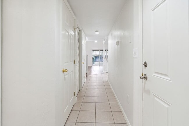 Photo - Townhome in Woods Edge!