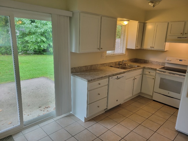 Photo - 240 O'Doherty Rd