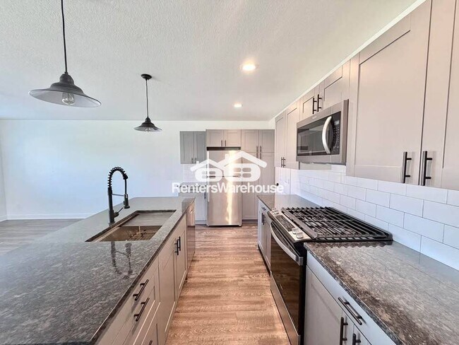 Photo - 2103 Willis Ave