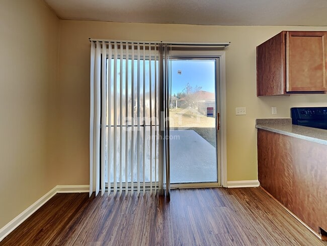 Photo - 5723 Village Pond Cir