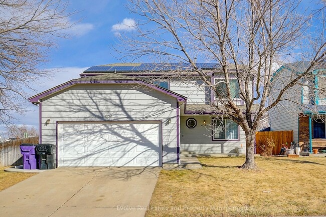 Photo - Evolve Real Estate: Gorgeous Single Family House is Available for Immediate Move-in!