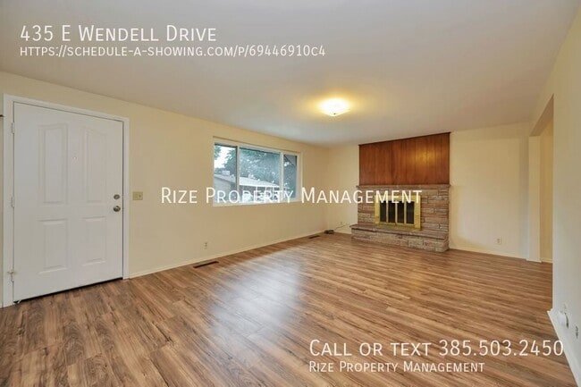 Photo - 435 E Wendell Dr