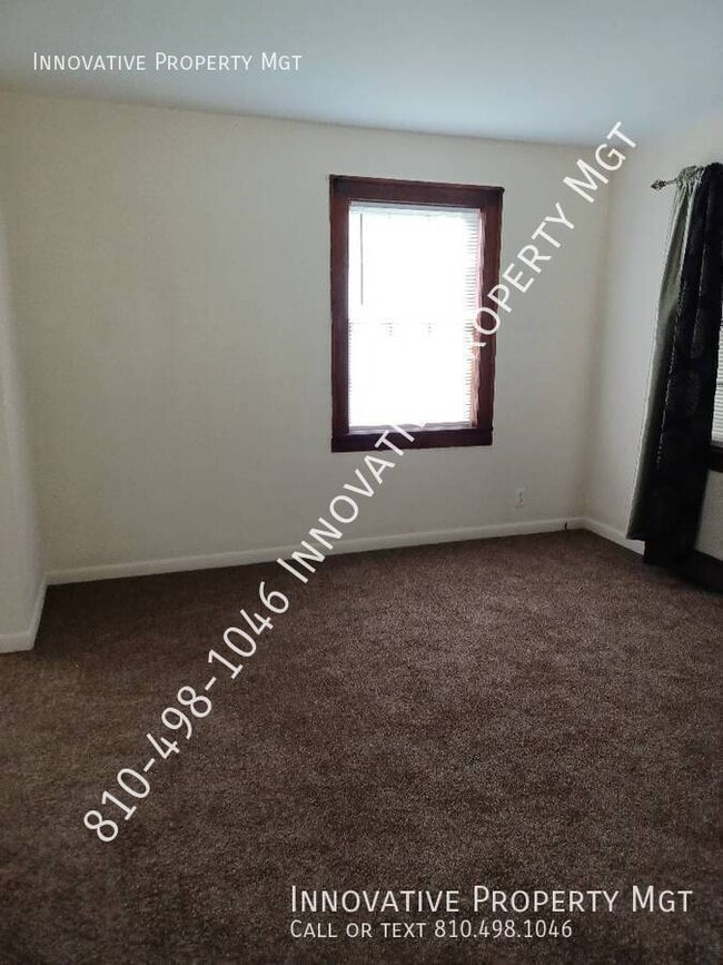 2001 Bagley St