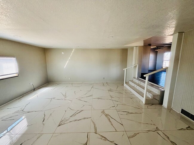 Photo - 7600 N Judy Ln