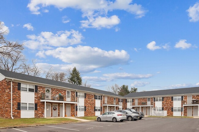 Miry Run Apartments - Miry Run Apartments