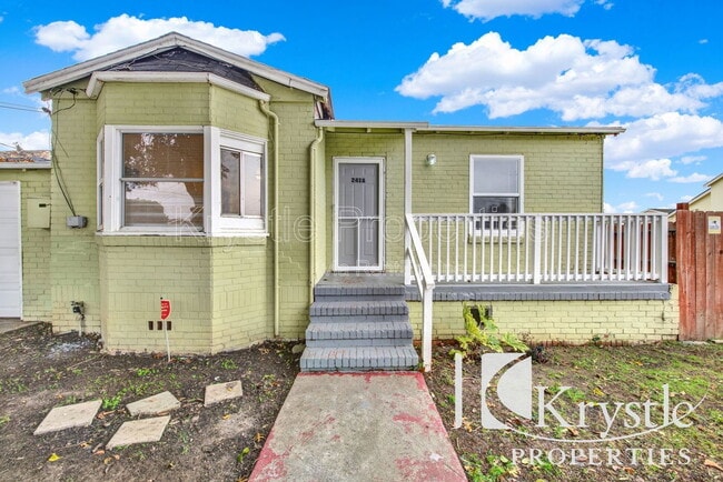 Photo - 241 Mayo Ave Unit A