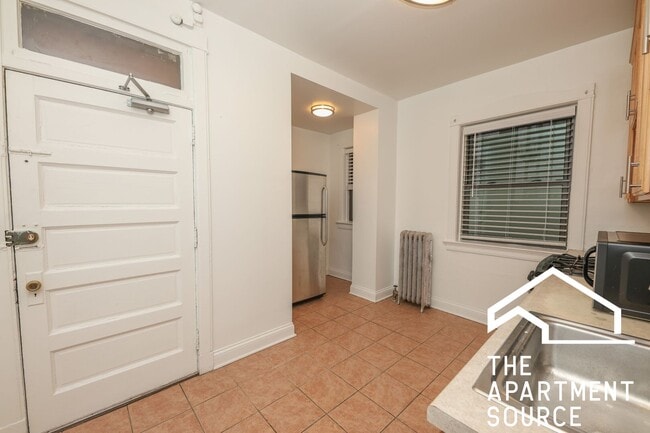 Photo - 929 Michigan Ave Unit 1