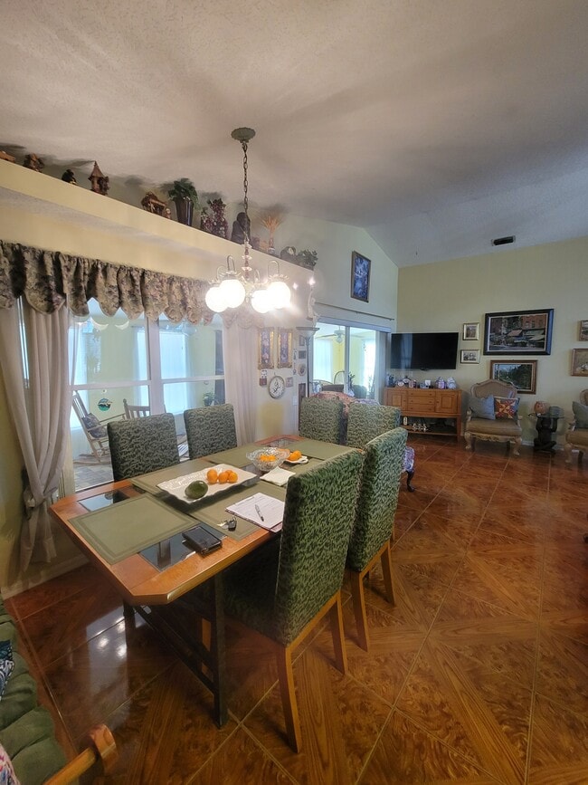 Photo - 8430 Madrid Rd