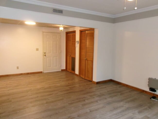 Photo - 222 S Ten Broeck St Unit 3