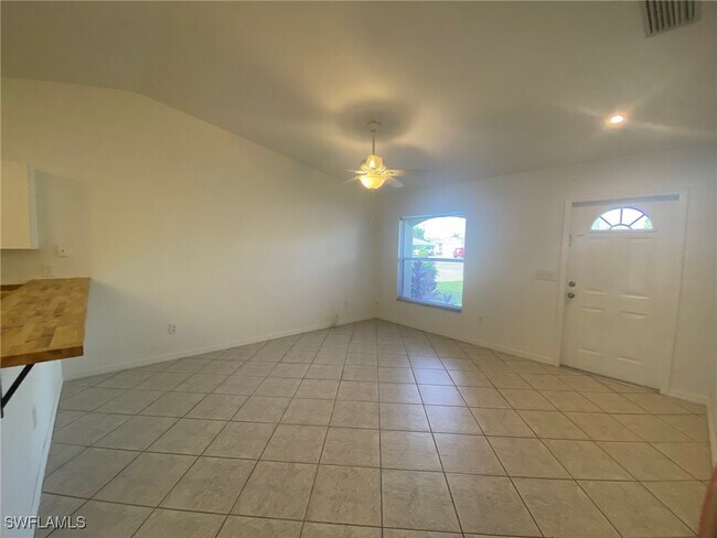 Photo - 1027 SE 11th St