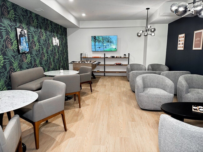 Building Photo - The Taylor Apartments