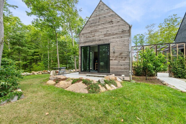 Photo - 73 Pigeon Hill St Unit ADU  A