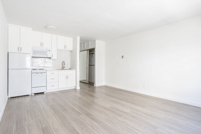 Larrabee Square Apartments