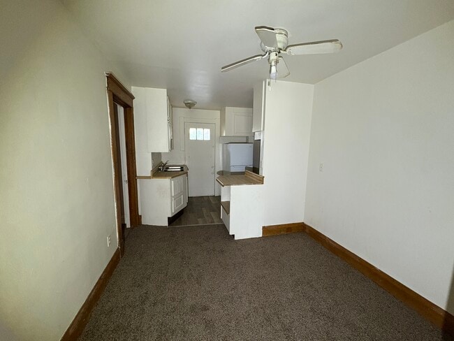 Machen St Apartments