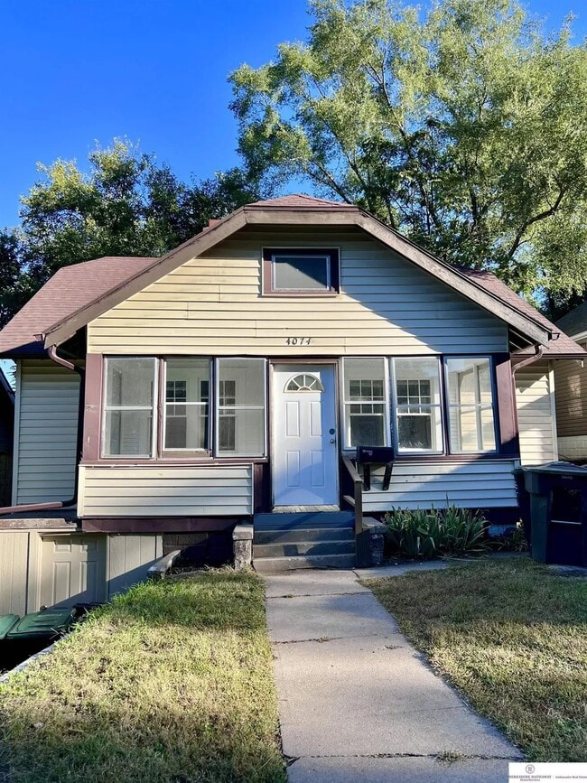 Building Photo - 4074 Spencer St