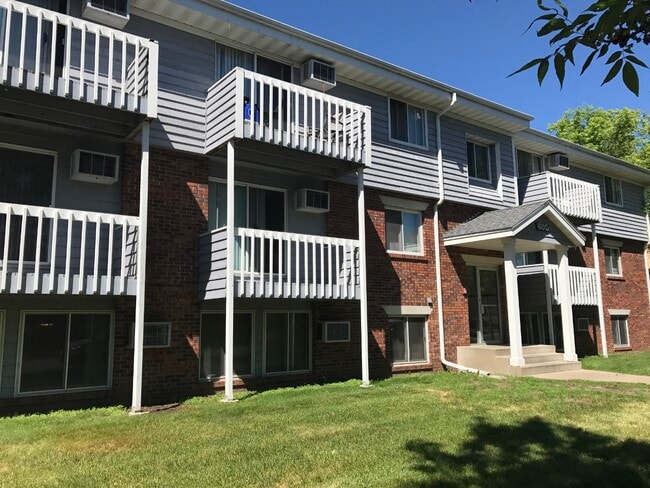 Covington Place Apartments