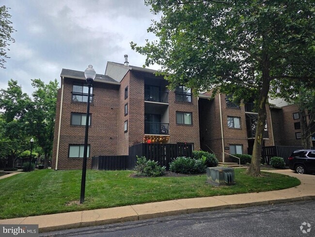 Building Photo - 1231 Gemini Dr Unit B Rental