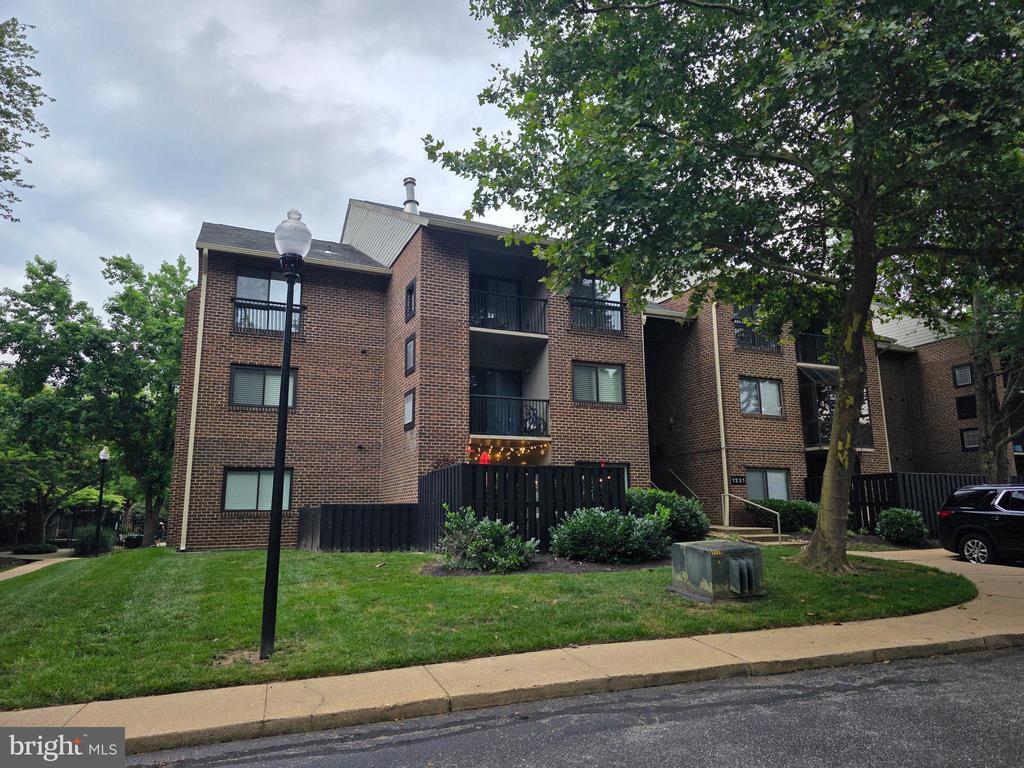 Photo - 1231 Gemini Dr Apartment Unit B