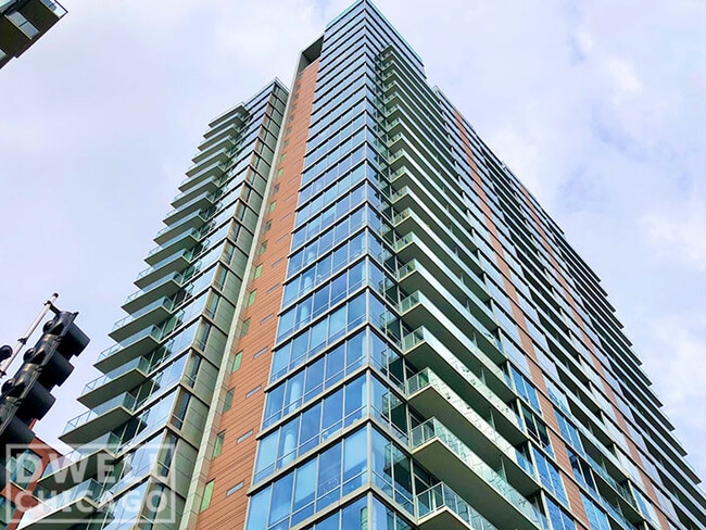 Photo - 732 S Clark St Unit 1