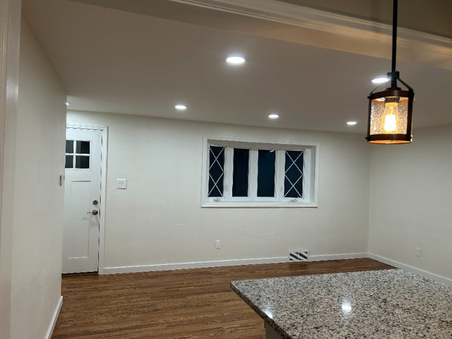 Photo - 214 Barbara Dr