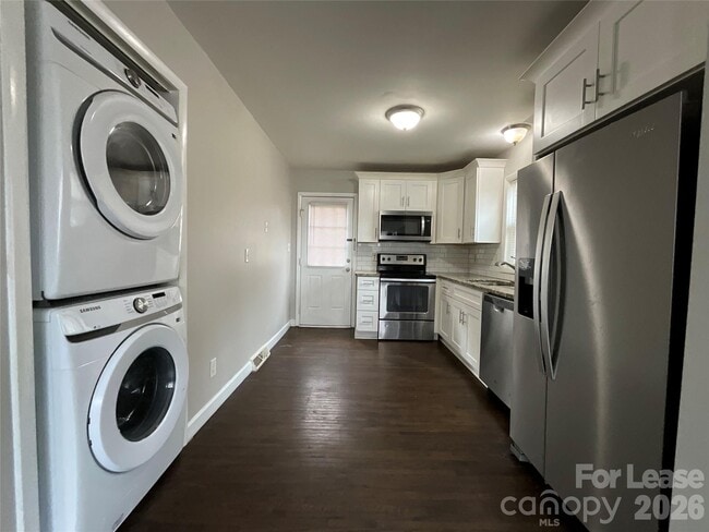 Photo - 1624 Eastway Dr