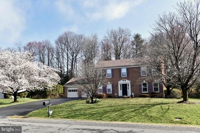 Photo - 11778 Hollyview Dr House
