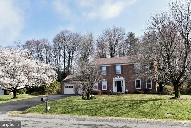 Building Photo - 11778 Hollyview Dr Rental