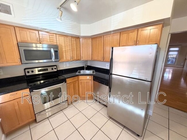 Photo - 61 14th St NE