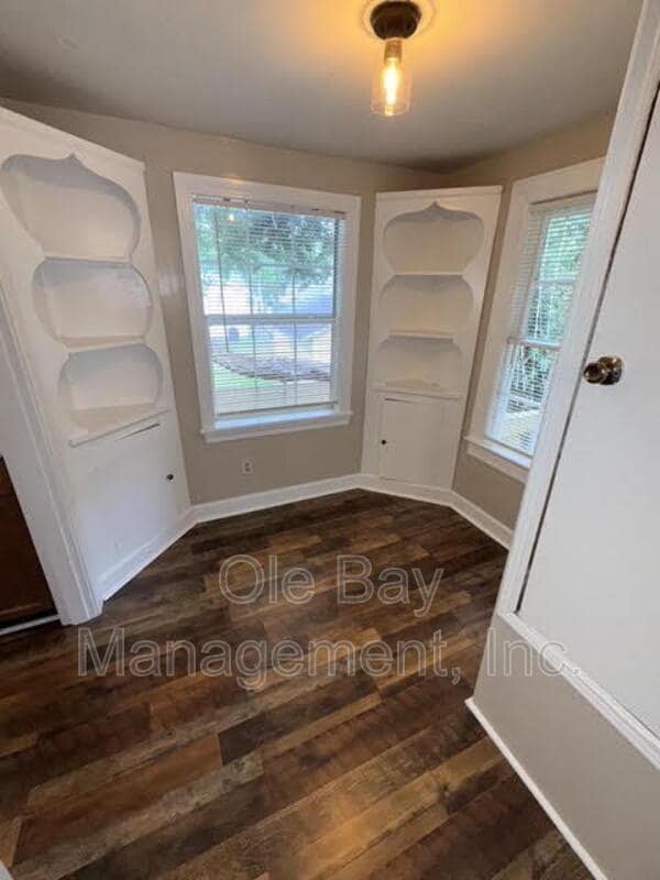 Photo - 109 S Carlen St Unidad Apt C