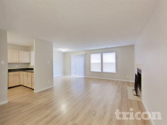 Photo - 6750 Pembridge Way