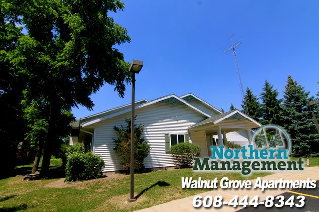Walnut Grove APTS LLC