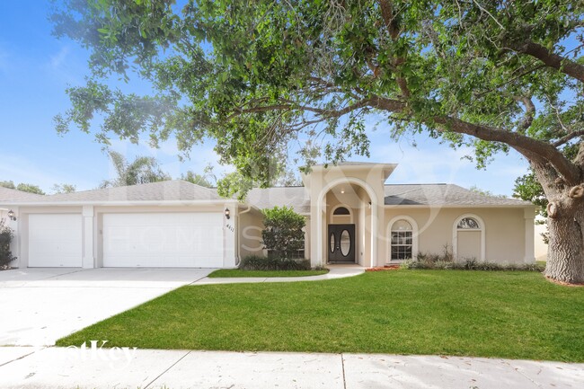 Building Photo - 4411 Blantyre Pl