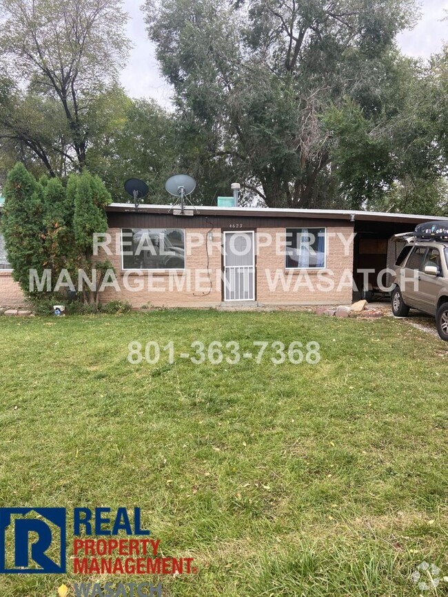 Building Photo - Come Check out this 2 Bedroom 1 Bathroom D... Rental