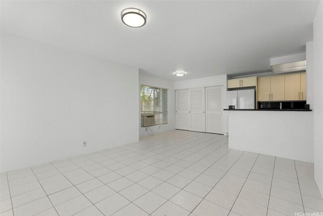 Photo - 605 Mananai Pl Unit #25A