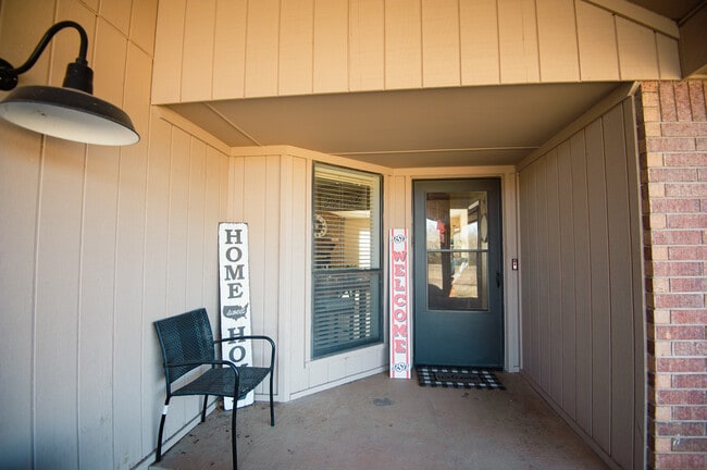 Photo - 4901 N Rogers Dr