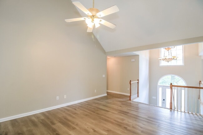 Photo - 155 Byington Dr