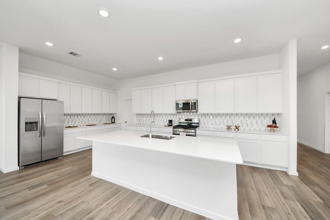 Building Photo - 13407 Harbor Pt Dr Rental