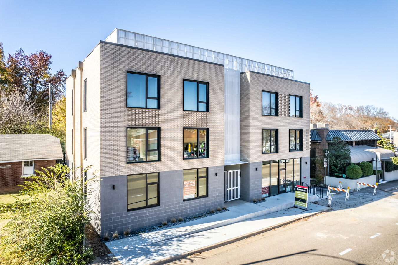 The Altana - The Altana Apartments