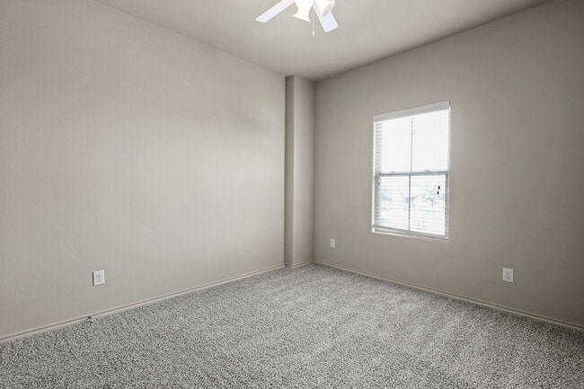 Photo - 1804 Capulin Rd