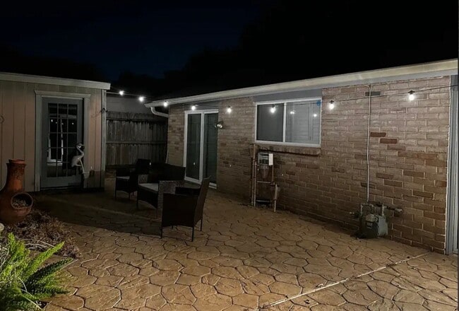 Photo - 8015 Windy Creek Dr